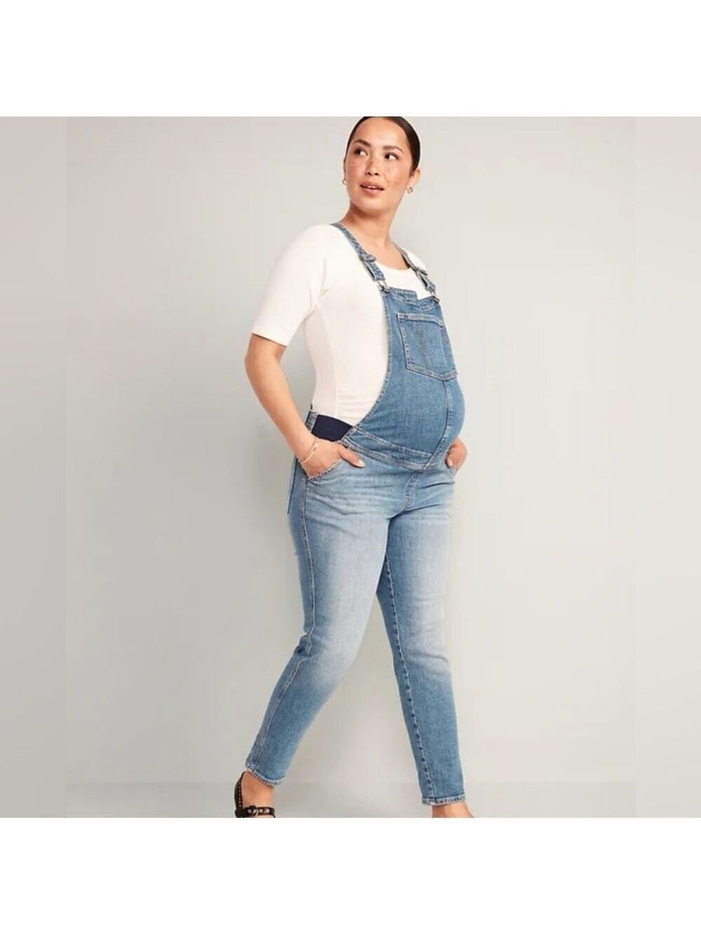 Maternity side-panel straight jean overalls. Size 10 long